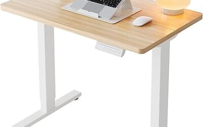 Best Desks for Small Spaces (2026 Guide)